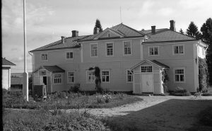 Pieksamaki-Seura_Maenpaankartano_kuva1953Vainio